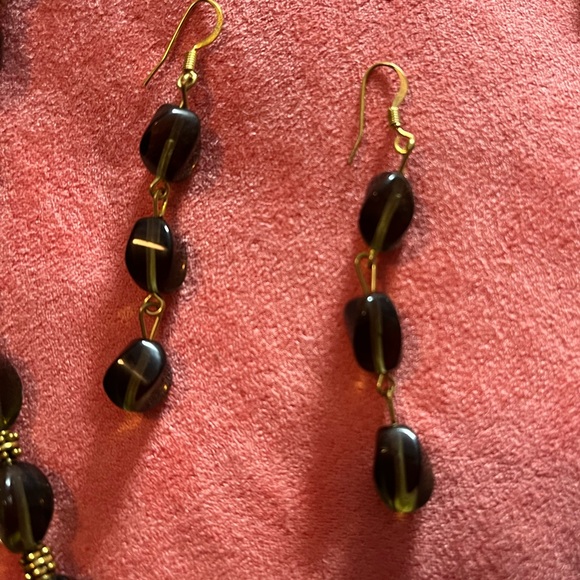 Necklace and earrings - Picture 2 of 2
